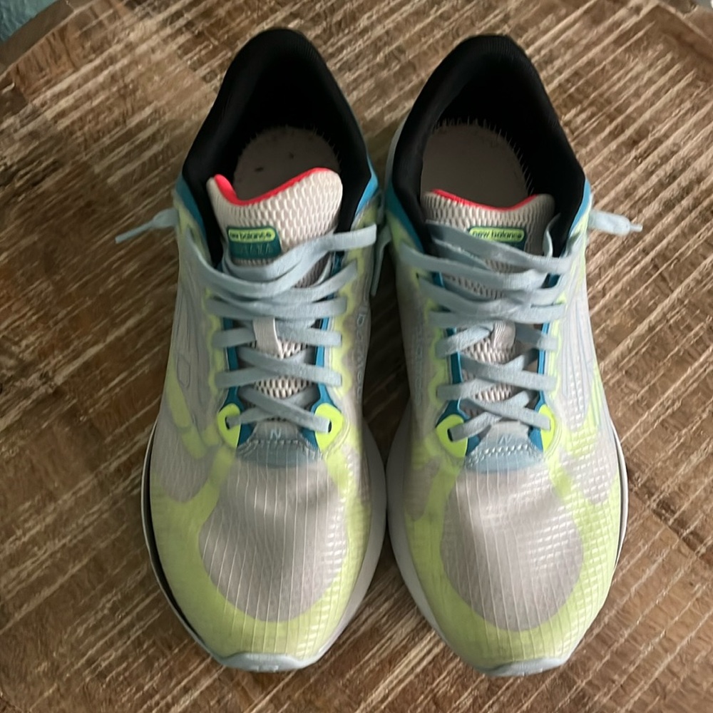 New balance Dynasoft shoes